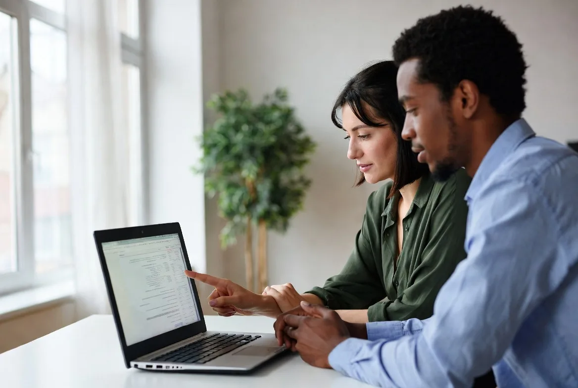 employees sharing and discussing business data across teams