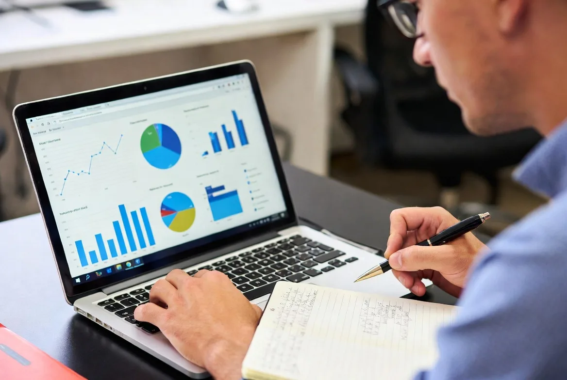 analyzing employee adoption metrics and change resistance signals