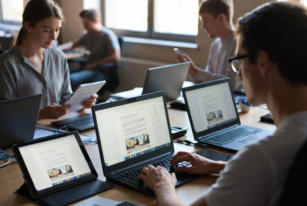 Real-time editing eliminates version confusion